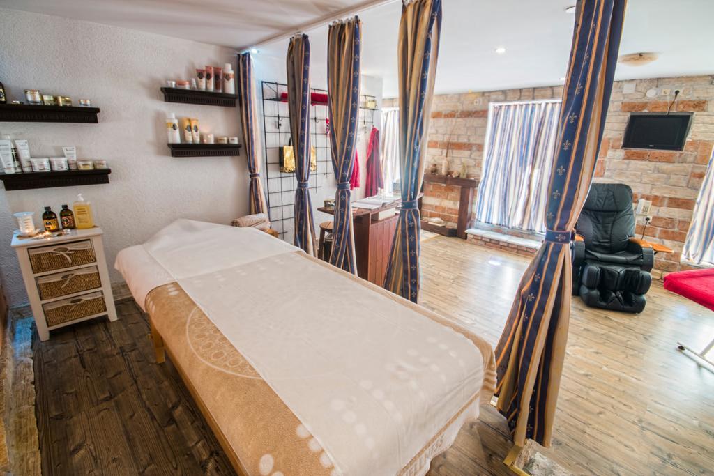 Aparthotel Castrum Novum Novigrad Istria Zimmer foto